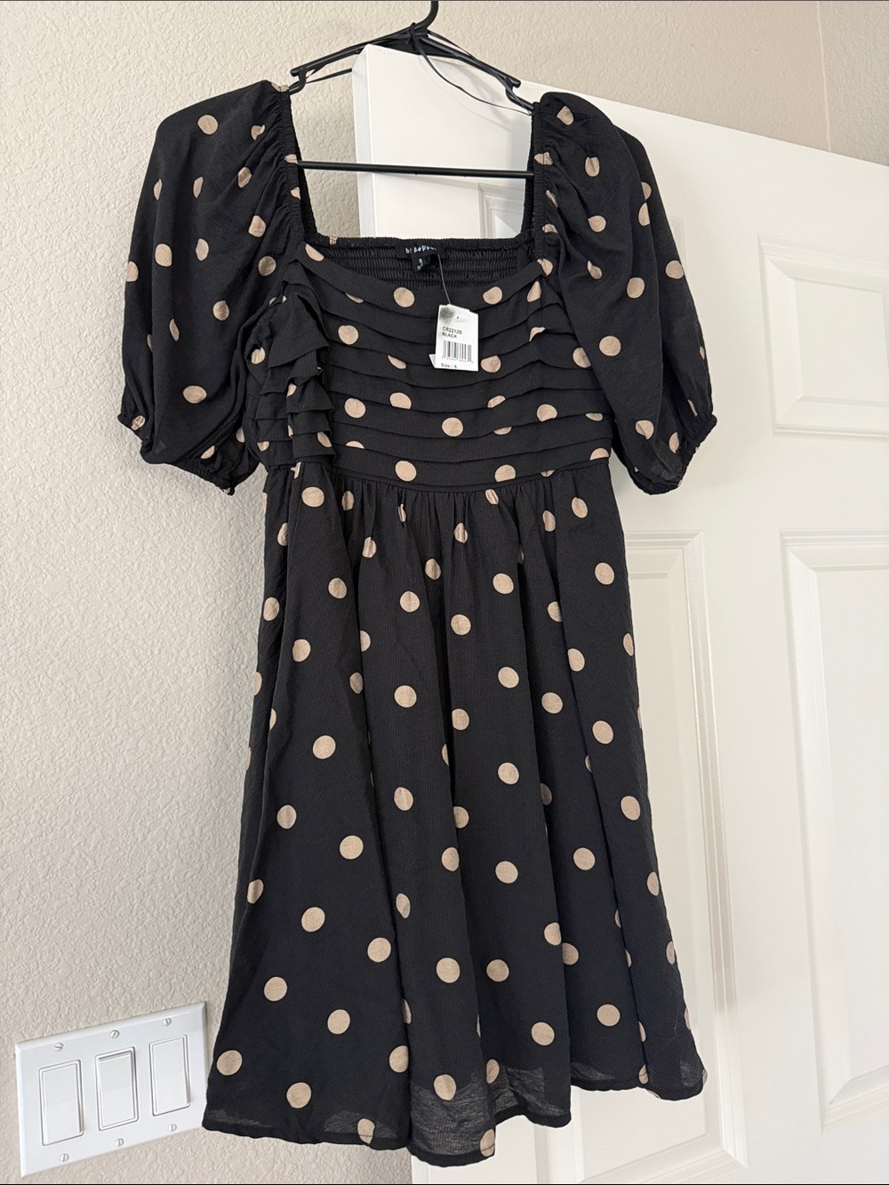 NWT Black Polka Dot Puff Sleeve Dress with Beige Dots. Size Small.